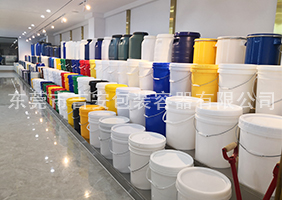 日本免费嫩穴视频吉安容器一楼涂料桶、机油桶展区
